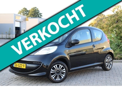 Peugeot 107 1.0-12V XR l STUURBEKR l APK 10-2021 l N.A.P