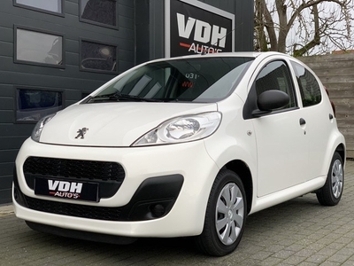 Peugeot 107 5DRS - STUURB - AIRCO - APK -NIEUWSTAAT