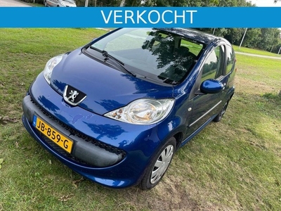 Peugeot 107 PEUGEOT 107 AIRCO NIEUWE APK