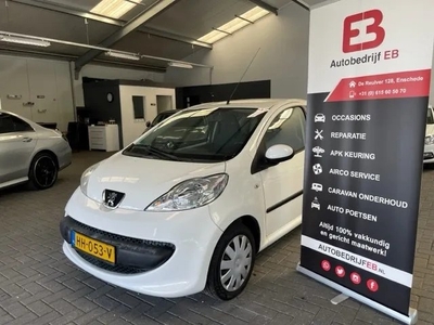 Peugeot 107 verkocht!!! XS 1.0 nieuwe Apk!