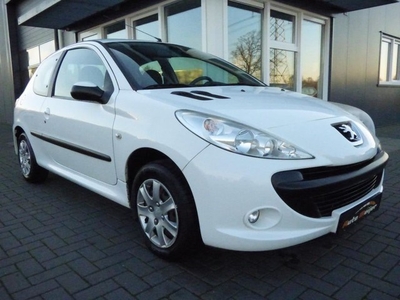 Peugeot 206 + 1.1 XR 107000 KM!!!