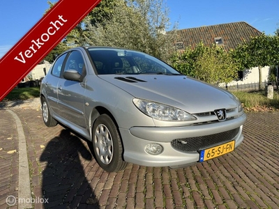 Peugeot 206 1.4-16V Air-line 3 ACELEK RMN&SPLSNAPNWE