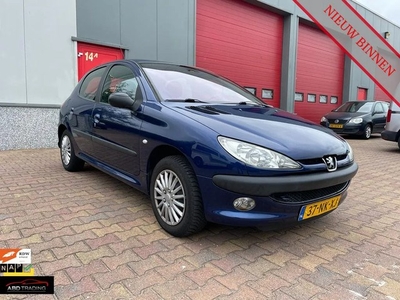 Peugeot 206 1.4-16V Gentry VERKOCHT!!CV-NAPAIRCO5