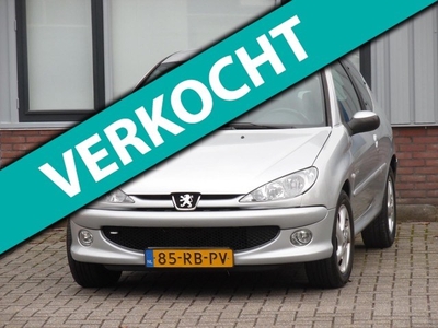 Peugeot 206 1.4-16V Quiksilver NIEUWE