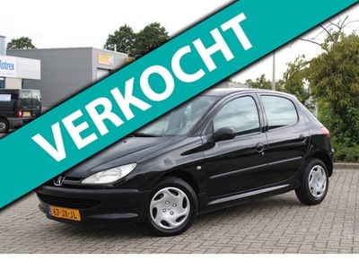 Peugeot 206 1.4 XR 5-DEURS l ELEKTR PAK l APK 10-2021