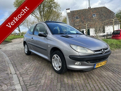 Peugeot 206 1.4 XT AUTOMAATELEK