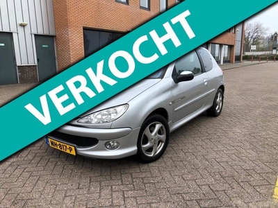 Peugeot 206 1.6-16V Gentry AIRCO! CLIMATRONIC! 05-2020 APK!