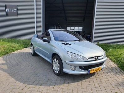 Peugeot 206 CC 1.6-16V NIEUWSTAAT 2006 - Climat. 2e Eig.