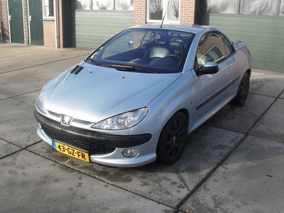 Peugeot 206 CC 2.0-16V