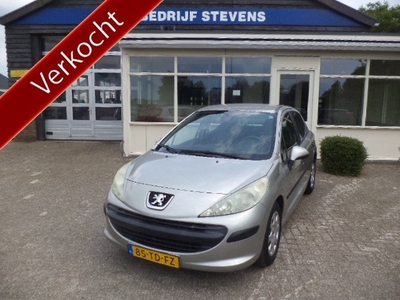 Peugeot 207 1.4-16V XR ABS/AIRCO/TREKHAAK/DISTRIBUTIE VERV.