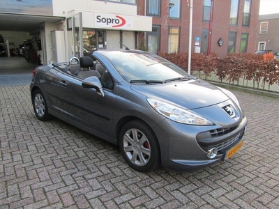 Peugeot 207 1.6 16V CC 88KW cabriolet (2007)