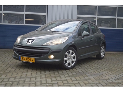 Peugeot 207 1.6-16V XT Let op GEEN VTi