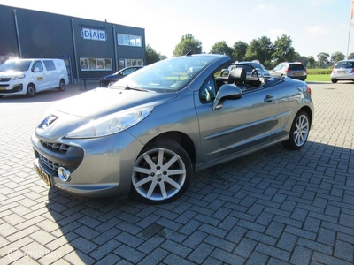 Peugeot 207 CC 1.6 VTi Roland Garros