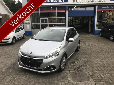 Peugeot 208 1.2 PureTech Allure (bj 2019)