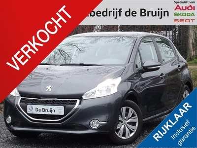 Peugeot 208 1.2 VTi Envy (Trekhaak,Cruise,Navi,Pdc,Clima)