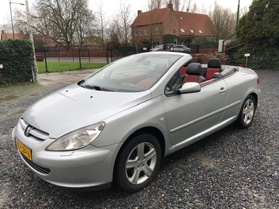 Peugeot 307 CC 2.0 16V !NAVI! !LEDER!! !APK!