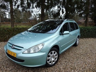 Peugeot 307 SW 1.6 16V 6 Pers. Clima / Panoramadak /