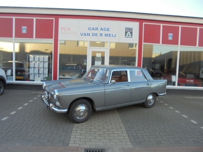 Peugeot 404 Injectie,Schuifdak,Leder, Sedan (bj 1965)