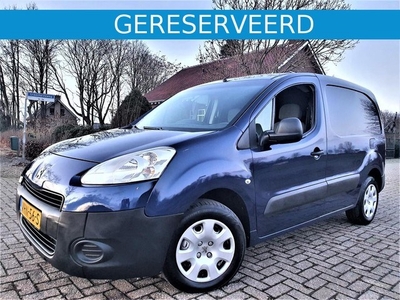 Peugeot Partner 1.6i Benzine 3-Zits met Zijdeur en Trekhaak