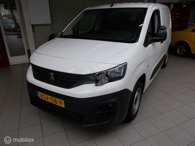 Peugeot Partner bestel 1.5 BlueHDI Pro 650kg airco-navi.