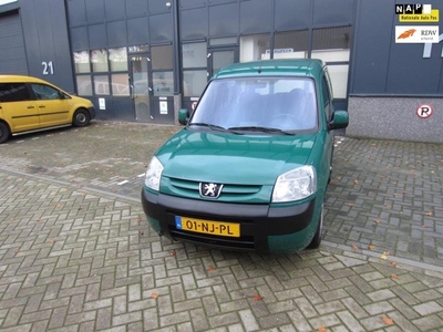 Peugeot Partner MPV 1.4 XT 2003 Airco APK