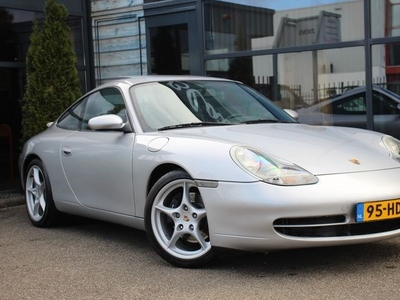 Porsche - 911 Carrera - 1998