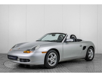 Porsche Boxster 2.5 Tiptronic 62000 km . (bj 1997)