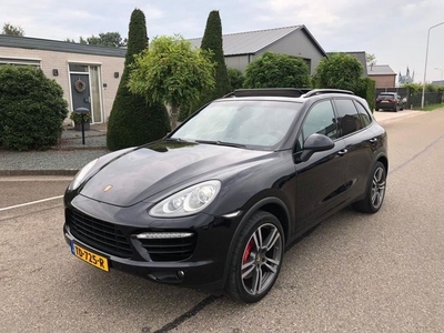 Porsche Cayenne 4.8 Turbo 500PK 2011 Panorama-Full Opties!