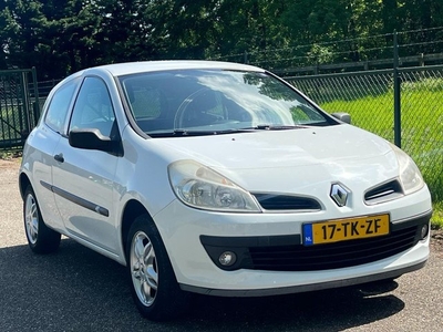 Renault Clio 1.2-16V Expression /Airco/Lm-velgen/