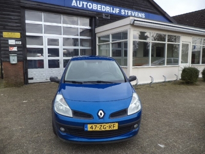 Renault Clio 1.2-16V SPECIAL LINE (DEALER ONDERHOUDEN)