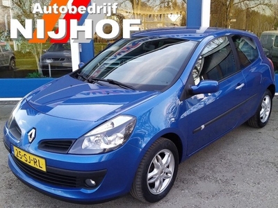 Renault Clio 1.2-16V Team Spirit