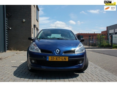 Renault Clio 1.4-16V Extreme / AIRCO/ Grote beurt /