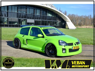 Renault Clio 3.0-24V V6 RS Phase 2 #0752