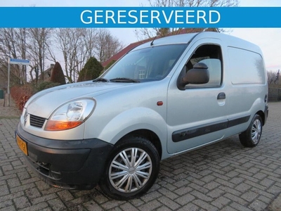 Renault Kangoo 1.2i Benzine met Zijdeur en Slechts 121000