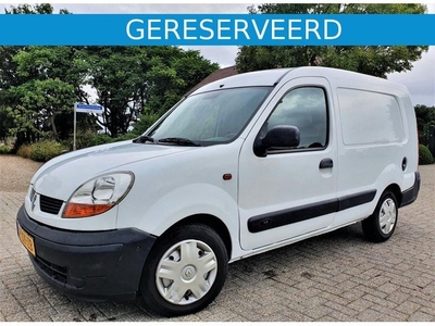 Renault Kangoo 1.4i Maxi L2, Lange Uitvoering met