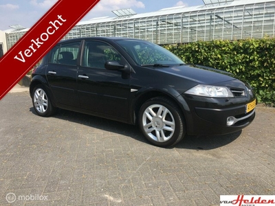 Renault Megane 2.0-16V Tech Line