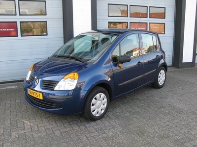 RENAULT Modus 1.6 16V Authentique