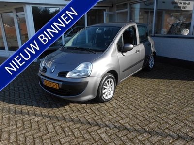 Renault Modus 1.6-16V Expression airco (bj 2010, automaat)