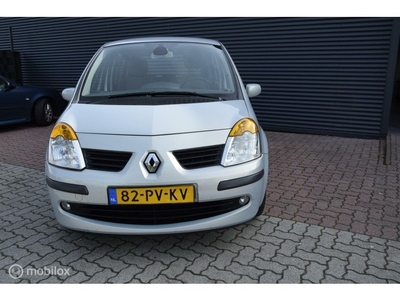 Renault Modus 1.6-16V Expression Luxe