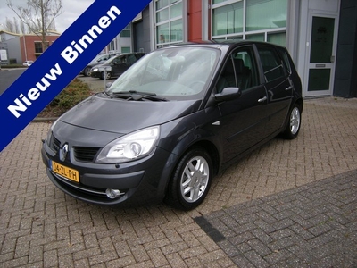 Renault Scénic 1.6-16V Tech Line Navigatie, Half leder