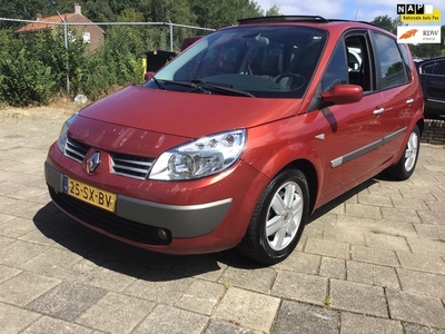 Renault Scénic 2.0-16V Privilège Luxe