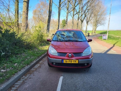 Renault Scénic 2.0 16V Privilège Luxe Nette Auto voor jaren