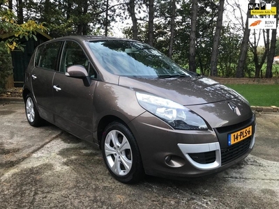 Renault Scénic 2.0 Dynamique, NAVI, ECC, PDC, NAP, Nette