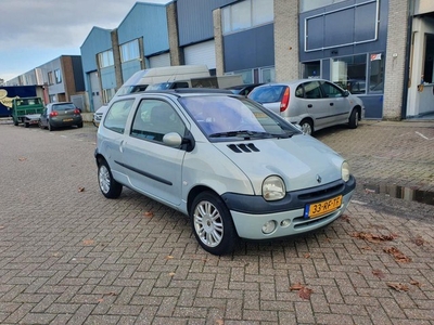 Renault Twingo 1.2-16V Kenzo Airco nieuwe APK