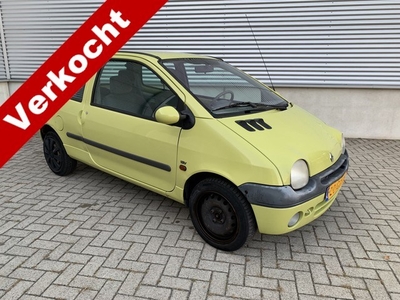 Renault Twingo 1.2-16V Privilège (bj 2001)