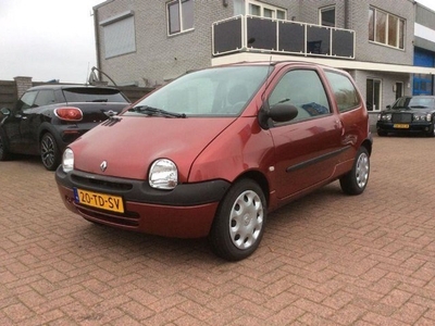 Renault Twingo 1.2 Emotion airco stereo cd stuurbekr nap 78