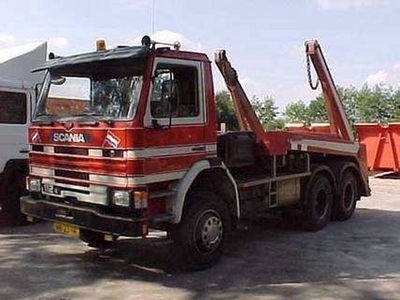 Scania P112 112 H - 6X4 - Portaalarm / Absetzkipper /