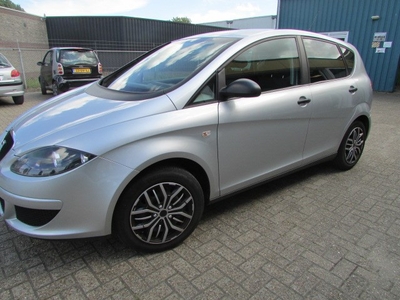 Seat Altea 1.6 Reference ''LEKKERE HOGE INSTAP MET AIRCO''