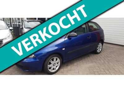 SEAT Ibiza 1.4-16V Stella nieuwe apk