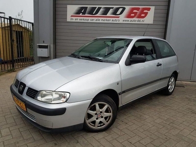 Seat Ibiza 1.4 stella bj 2000 Inruil Mogelijk 60 PK